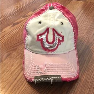 Woman’s Pink true religion hat